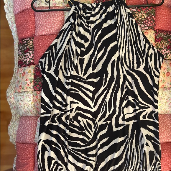 Chic Zebra Print Halter Top with Chain Straps❤️ - Picture 4 of 5